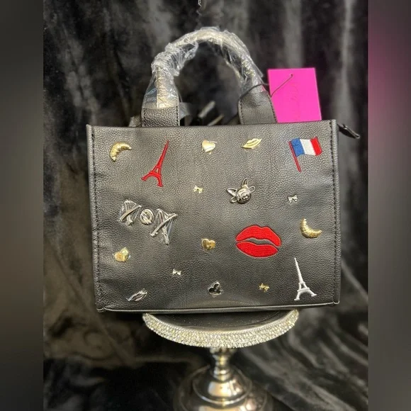 ❤️👄NWT-Betsey Johnson Nora Embossed Paris Charm Mini Tote👄❤️ - Picture 7 of 16
